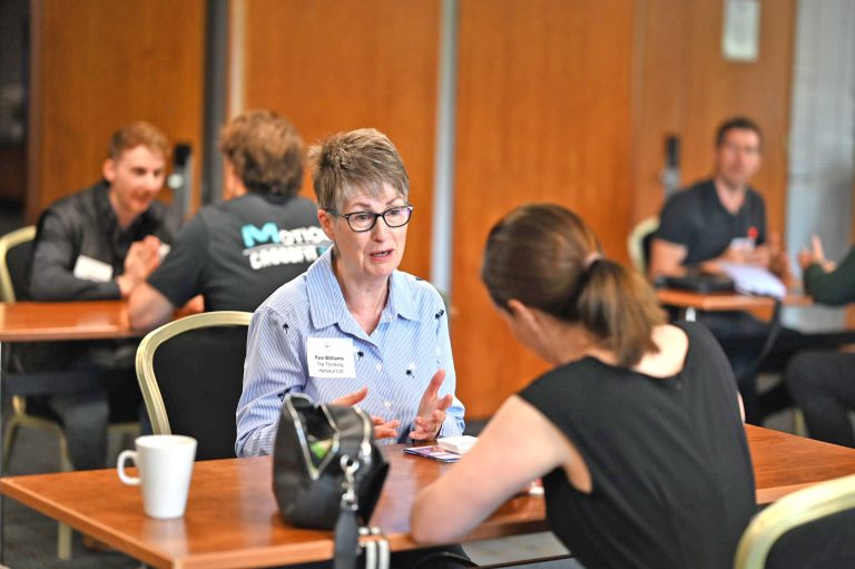Speed Networking 768x511